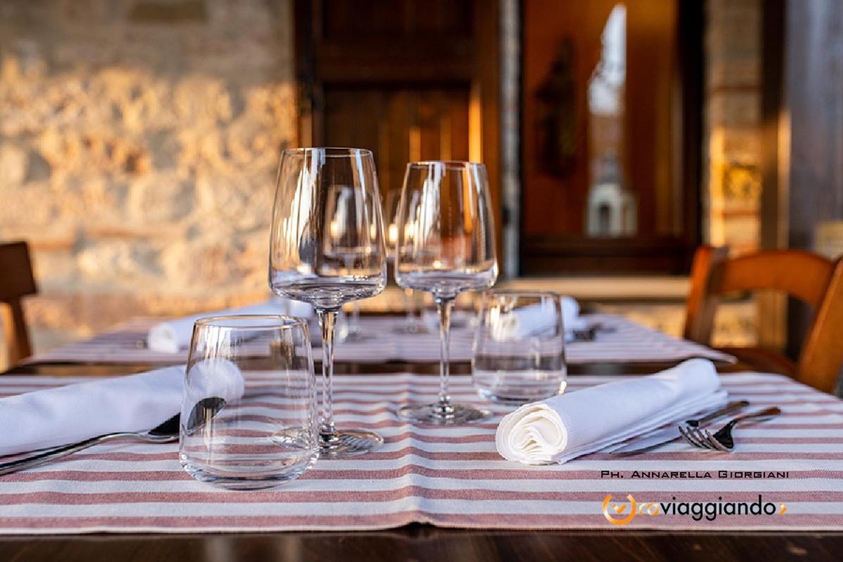 Locanda Del Castello Frontone エクステリア 写真
